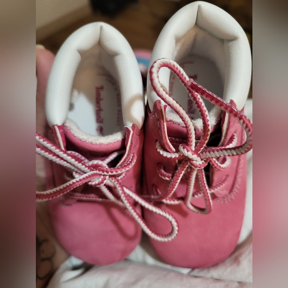 Pink Timberland Baby Boots - Picture 7 of 7